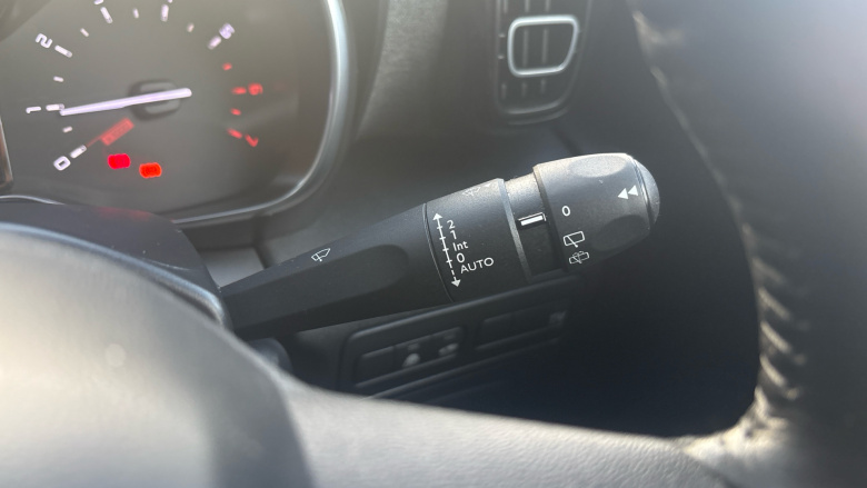 Citroen C3 Aircross 1.2 PureTech 110 Shine Plus 5dr Petrol Hatchback